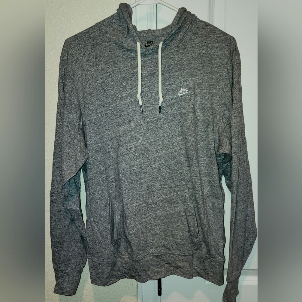 Women's Nike lightweight sweatshirt